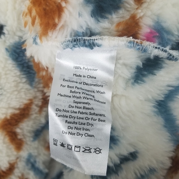 Eddie Bauer Aztec Plush Soft 1/4 Zip Longsleeve Sweater Size Medium - Picture 12 of 13